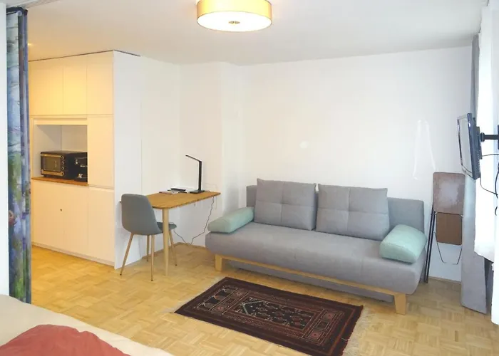 Edith\'S Apartment